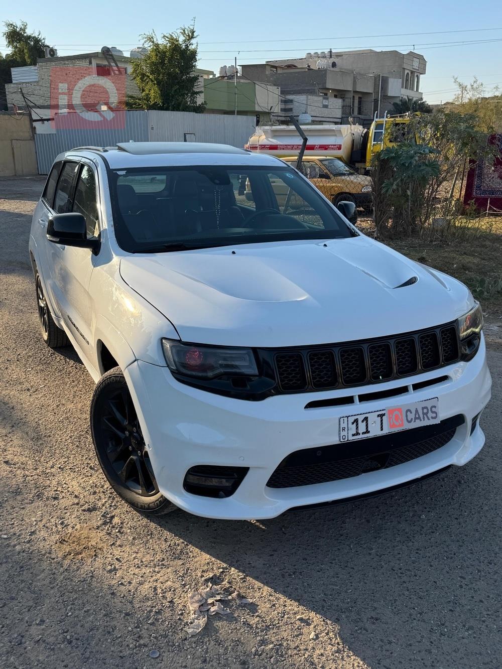 جيب جراند شيروكي